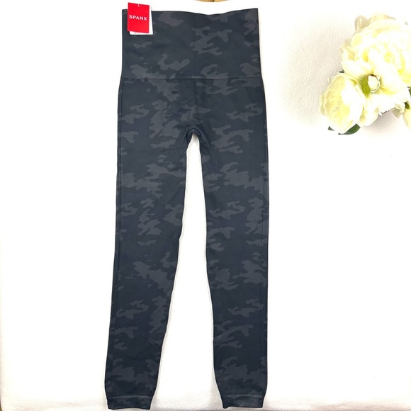 NWT Spanx Gray Ecocare Seamless Highrise Camouflage Full Length Leggings (M) - Picture 8 of 16